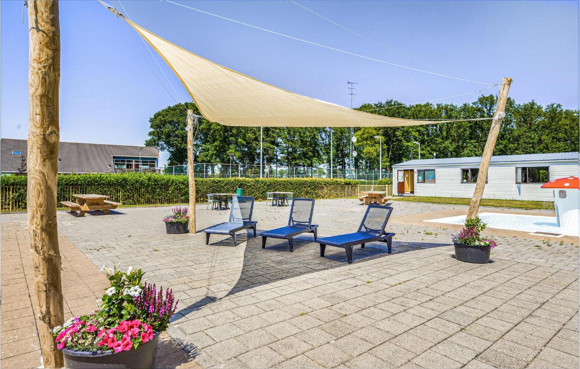 Park Drentheland Villa Zorgvlied ภายนอก รูปภาพ